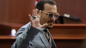 Em meio a julgamento, Johnny Depp vai estrear em novo filme