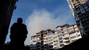 Rússia volta a atacar Kiev: As imagens da destruição após uma manhã de ataques