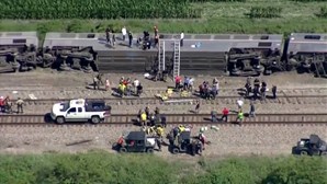 Três mortos e dezenas de feridos em colisão entre comboio e camião do lixo em Missouri, EUA