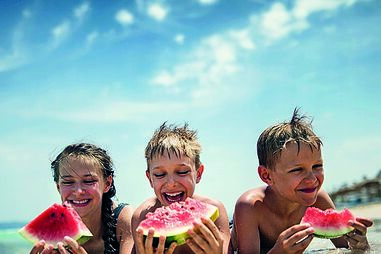 Melancia, crianças, alimento, praia