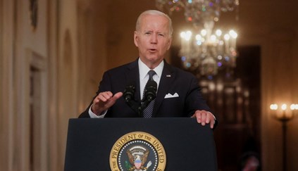 Biden acusa traficantes de "horrível" morte de imigrantes no Texas, com balanço em 50 vítimas