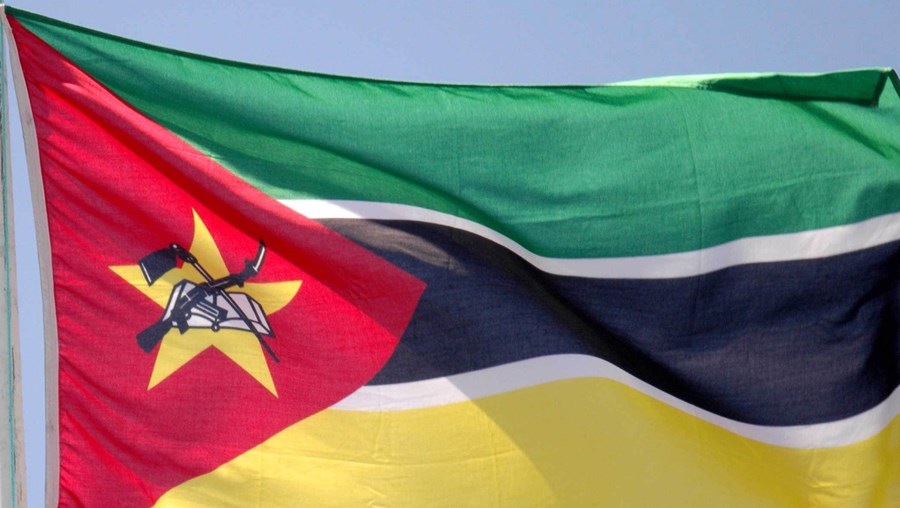 Bandeira, Moçambique