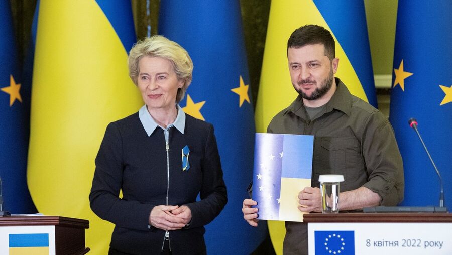 Parlamento Europeu aprova candidatura da Ucrânia à UE