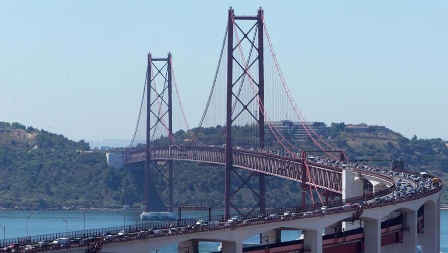 Distrito de Lisboa concentra o maior número de veículos, com 1,6 milhões, de acordo com as estatísticas divulgadas pelo regulador dos seguros