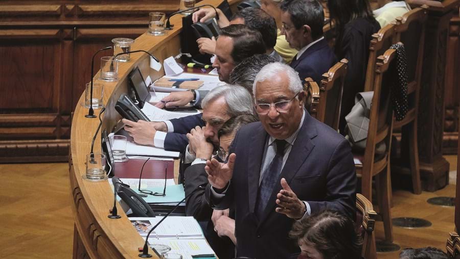 António Costa durante o primeiro debate parlamentar da legislatura sobre política geral 