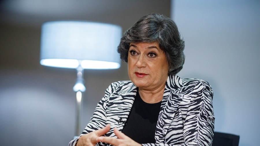Ex-eurodeputada responde em tribunal por crime de difamação qualificada, após  ter alegado que houve corrupção por parte de Mário Ferreira