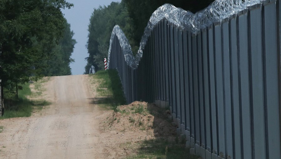 Muro de Aço na fronteira da Polónia com a Bielorrússia