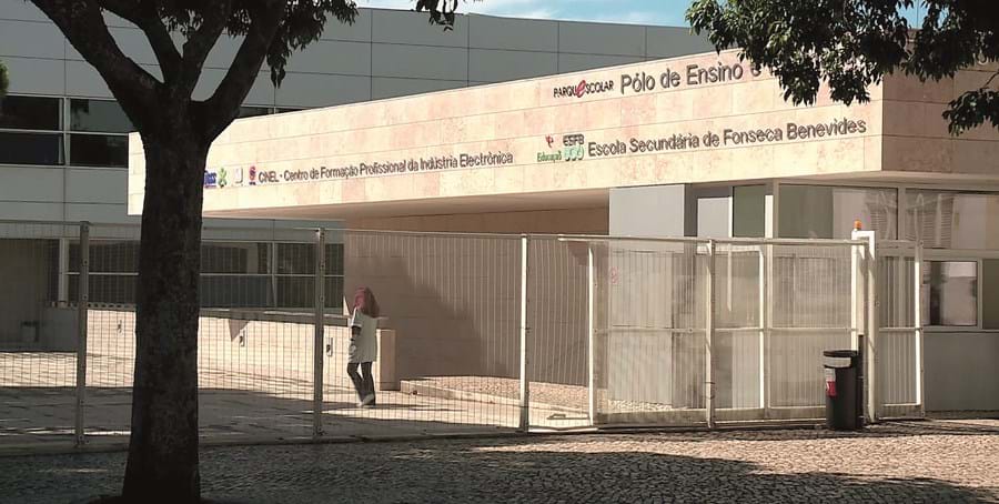Secundária de Fonseca Benevides, em Lisboa, local das agressões. Escola espera por conclusões das entidades às quais foi apresentada queixa