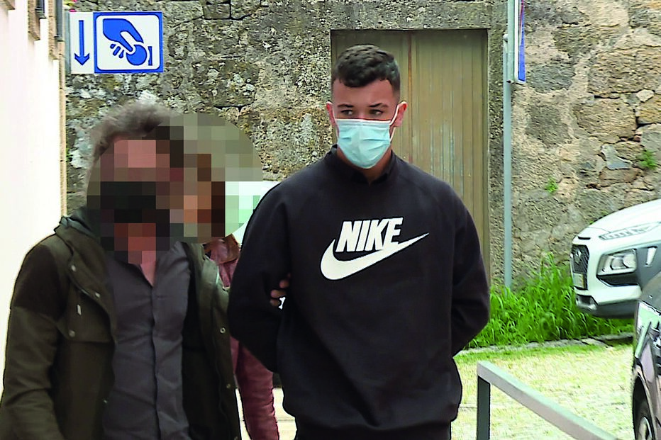 Homem assassinado em discoteca de Paredes por olhar na casa de banho