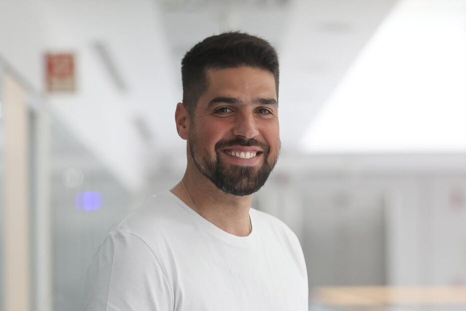 António Oliveira, Toni 