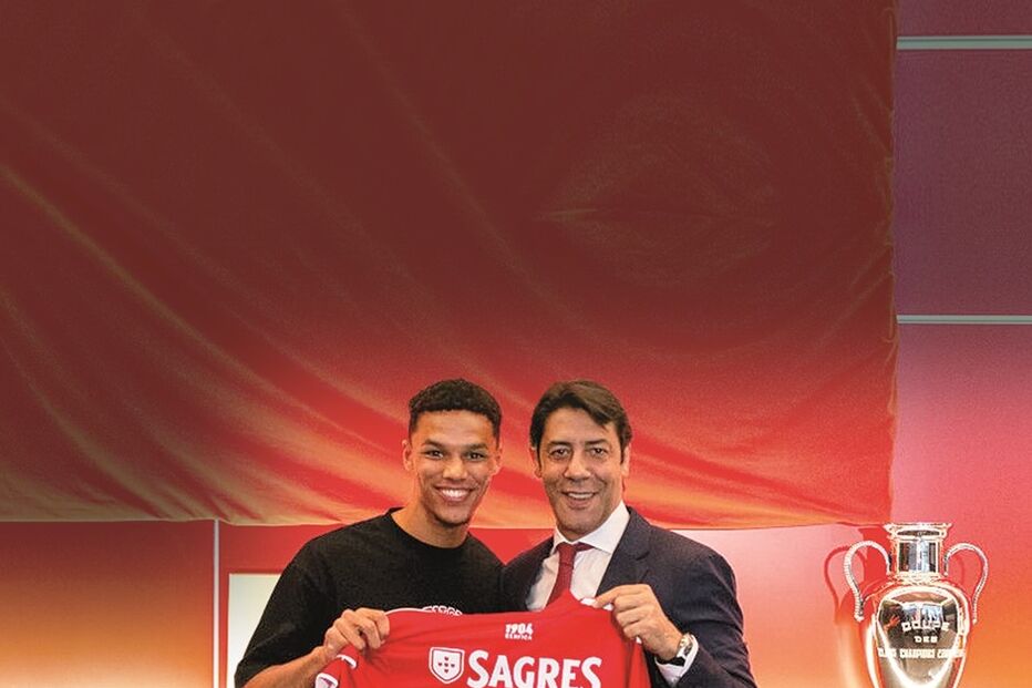 Alexander Bah e Rui Costa