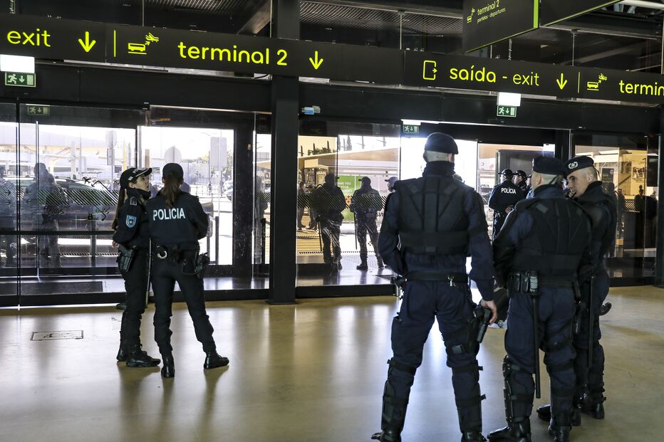 Polícias, aeroporto