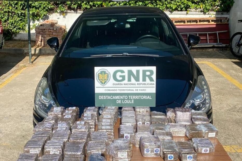 Apreensão, droga, faro, gnr