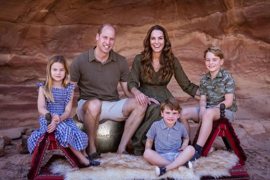William e Kate com os três filhos