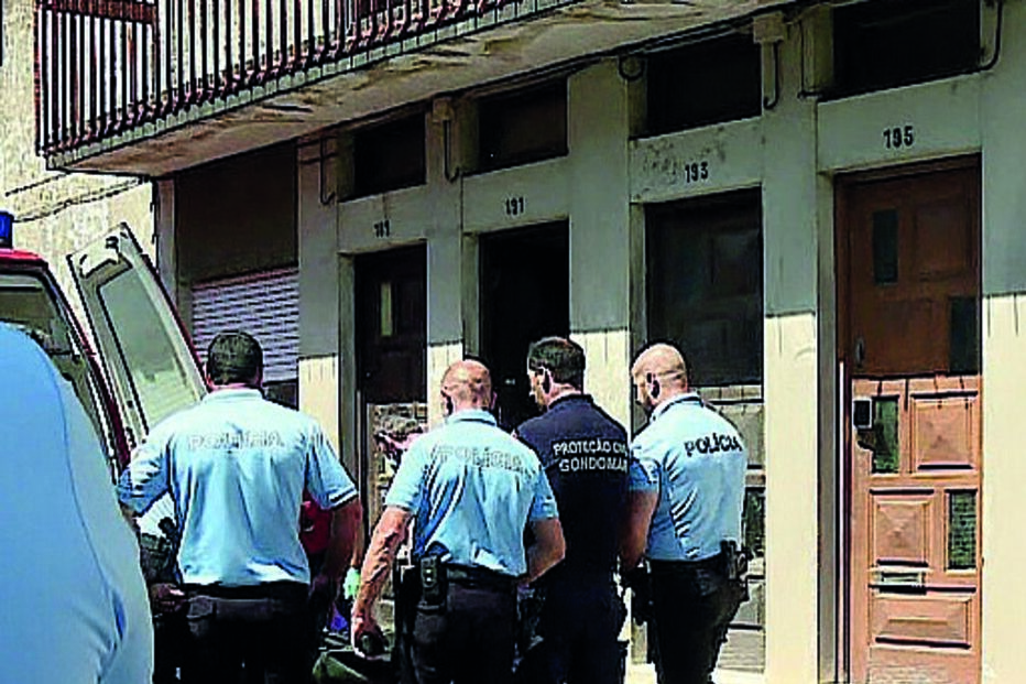 Rio Tinto, mulher, corpo, juliana