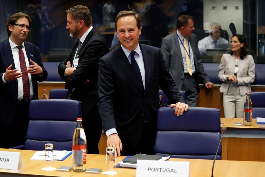 Fernando Medina, BCE, economia, juros, troika