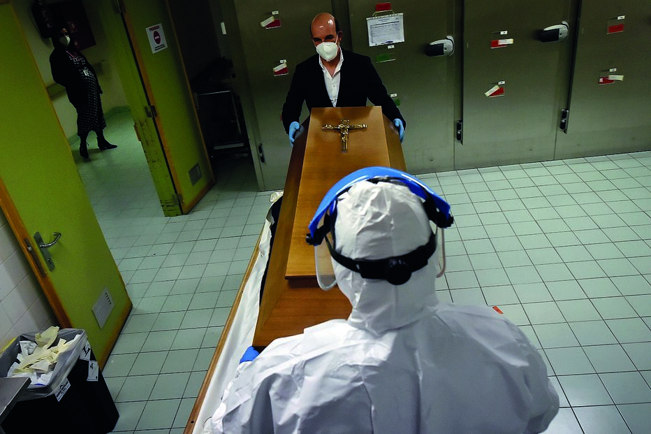 Covid-19, mortalidade, Portugal, Noel Carrilho