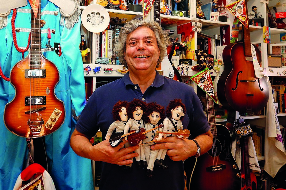 Abel Rosa, autor do livro ‘Os Beatles - Aventuras Pop Portuguesas’, coleciona há décadas material da banda 