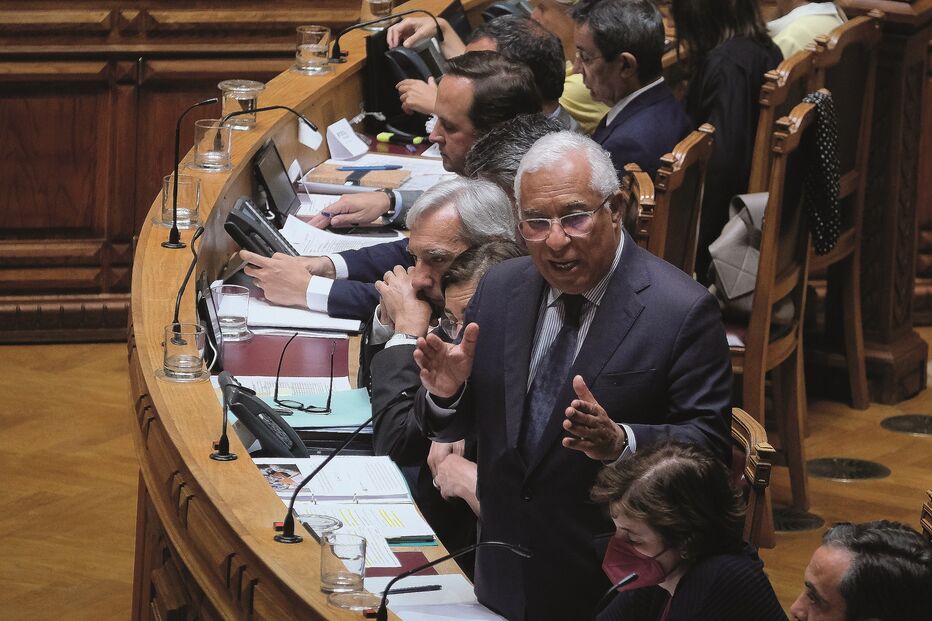António Costa durante o primeiro debate parlamentar da legislatura sobre política geral 