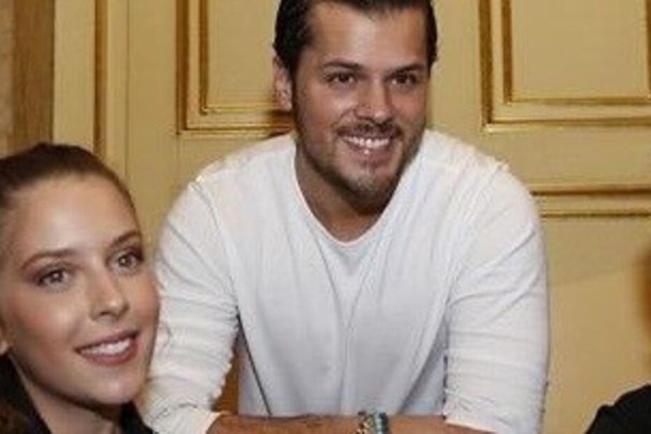 Mickael e a irmã, Sara Carreira