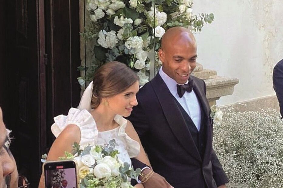 Médio casou-se à tarde com Marta Branco Oliveira