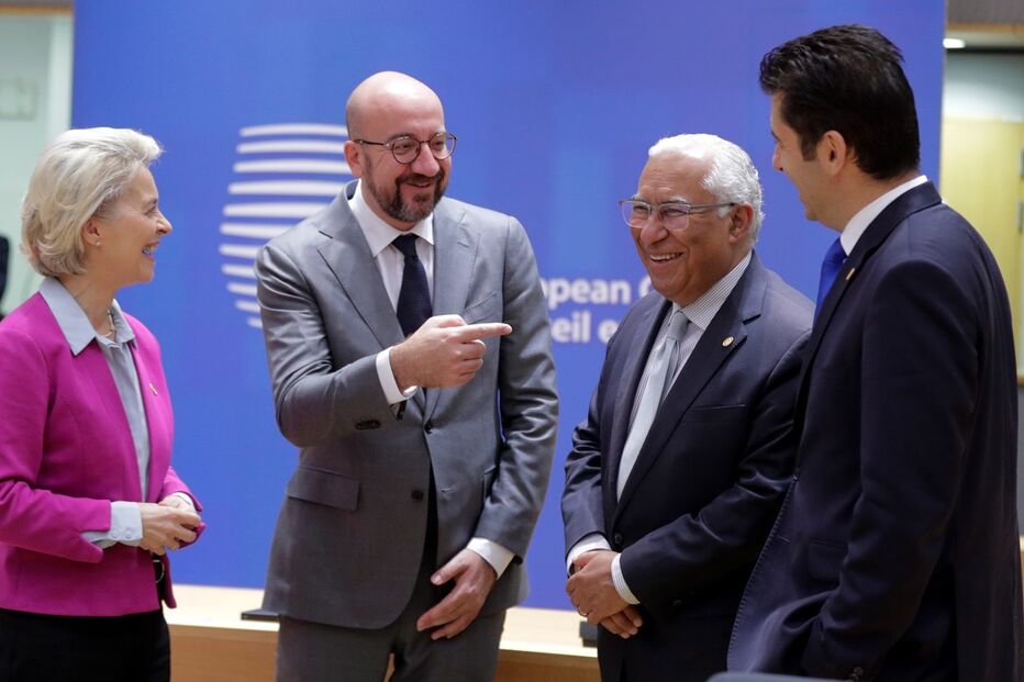 Imagem abertura 43796242.jpg (14420626) (Milenium)