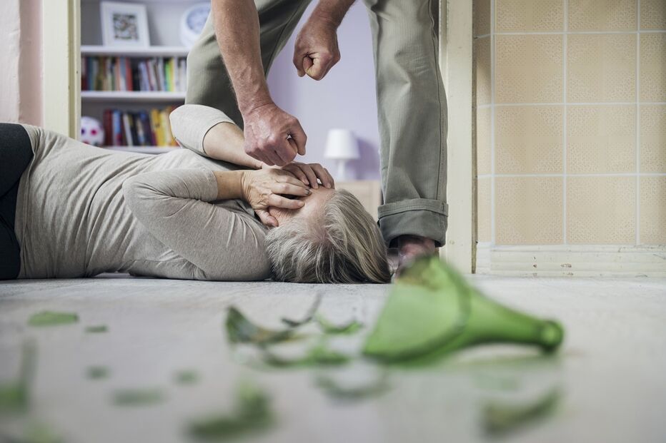 violência, violência doméstica, agressões, GNR, Trofa