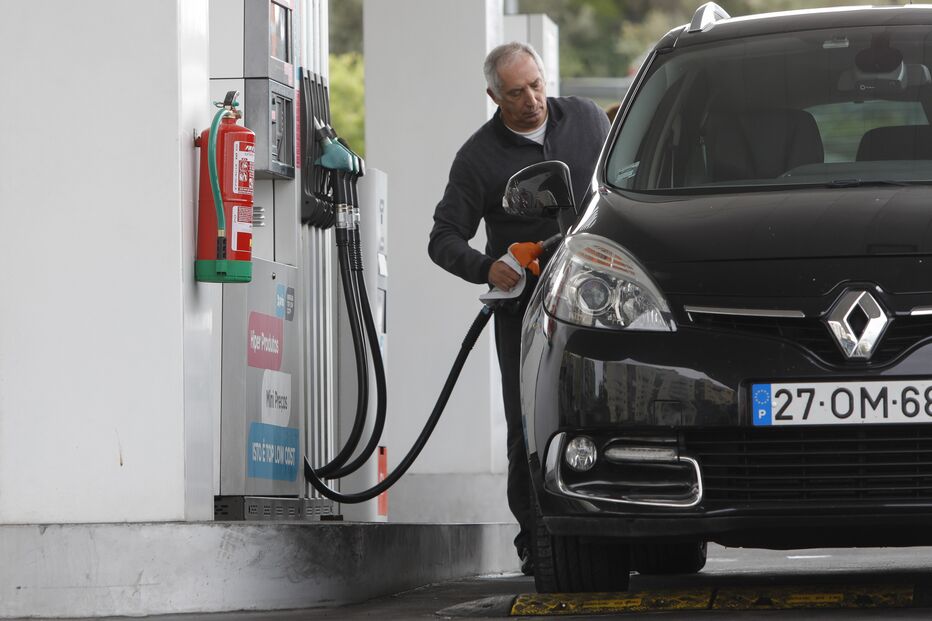 Combustíveis, gasóleo, gasolina