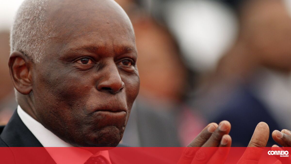 The older children of José Eduardo dos Santos did not know about the delivery of the body to the widow. The older children of José Eduardo dos Santos did not know about the delivery of the body to the widow.