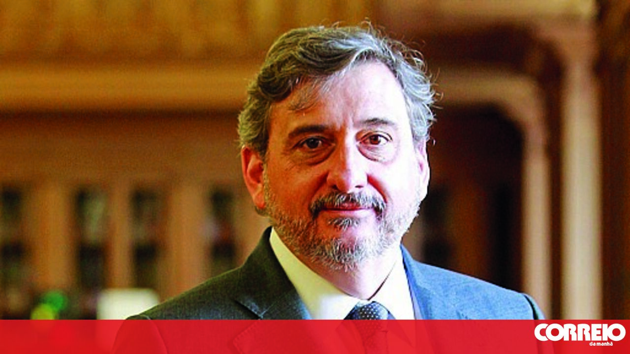 Luís Campos Ferreira elected President of the Executive Committee of the Casa da América Latina