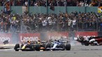 Vários carros envolvidos em colisão no GP da Grã Bretanha de Fórmula 1