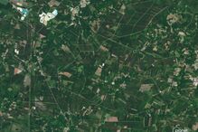 A comuna de Guillos, em Girona, França, antes dos incêndios. Imagem registada a 8 de julho