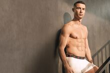 Segundo a imprensa espanhola, Cristiano Ronaldo terá injetado ácido hialurónico no pénis para aumentar o volume