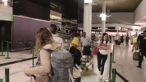 Caos no aeroporto de Lisboa vai durar todo o verão