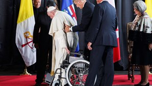 Papa Francisco visita Canadá em "peregrinação penitencial" para reconciliação com povos indígenas