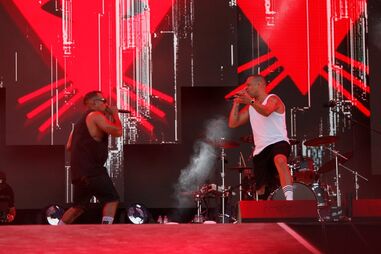 Da Weasel, concerto, Alive