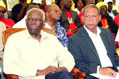  Eduardo dos Santos, Hélder Manuel Vieira, KOPELIPA