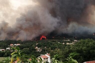 Incêndio em Vilar de Mouros que cortou a A28