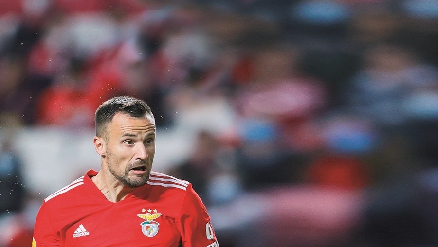Seferovic tem 30 anos e está no Benfica desde o início da época 2017/18