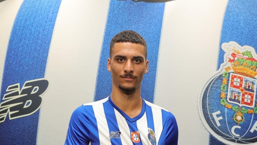 David Carmo tem 22 anos e assinou pelo FC Porto por cinco épocas