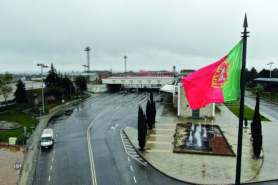 emigrantes, portugueses, voltar, Portugal. milhões
