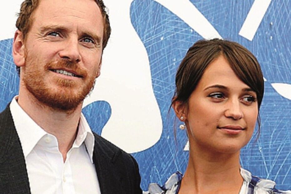 Michael Fassbender e Alicia Vikander 