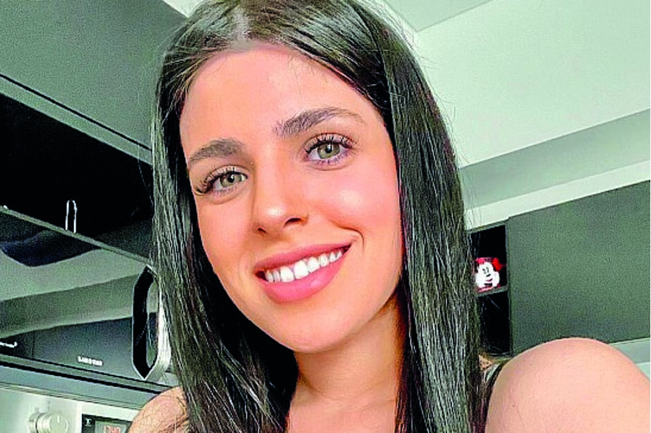 Valentina Cervantes  namora com Enzo Fernández, que vem para a Luz