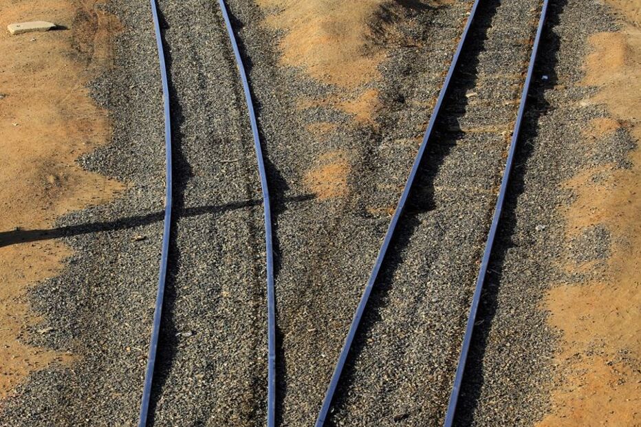 Linhas ferroviárias