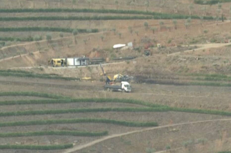 Destroços de avião pilotado por André Serra