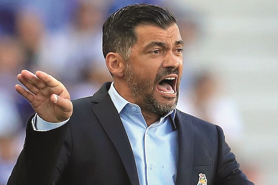 Sérgio Conceição tem 47 anos e está no comando do FC Porto desde 2017/18