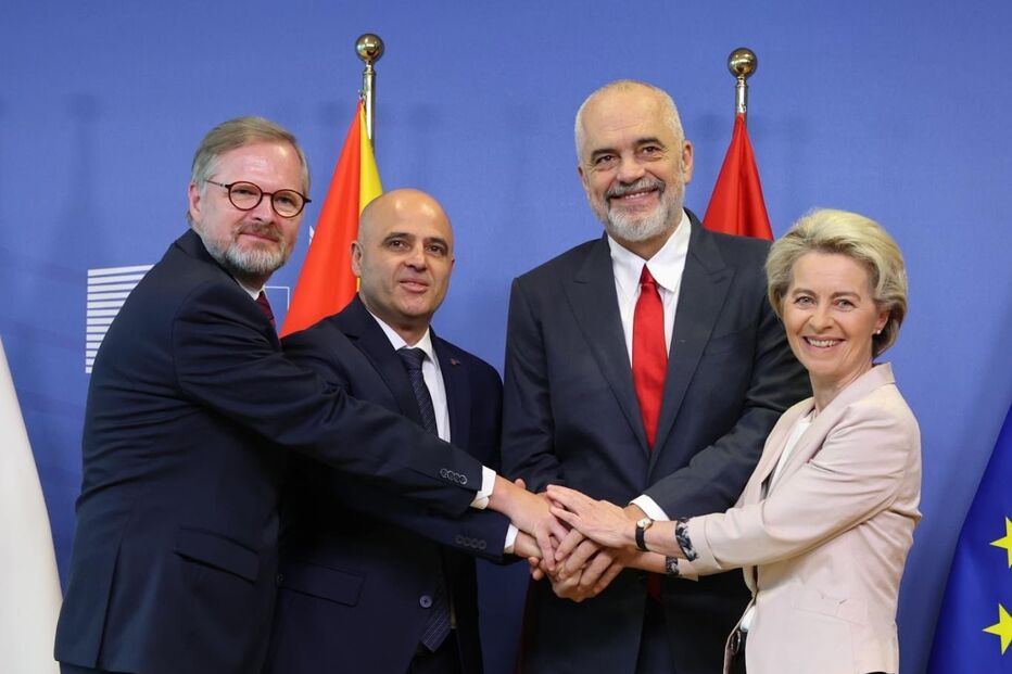 Ursula von der Leyen, Albânia, Macedónia do Norte