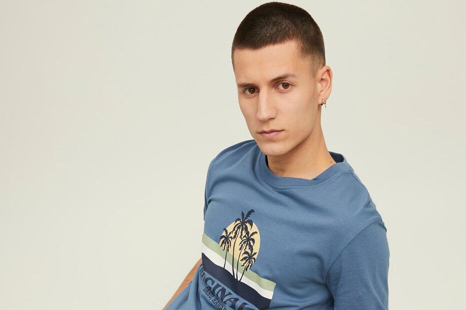 2022-07-20_12_23_51 T-shirt.Print.Surf.jpg