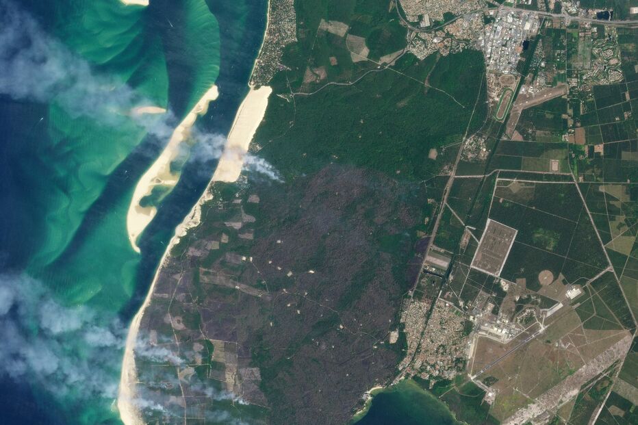 A área ardida na comuna de La Teste-de-Buch, em Girona, França. Imagem registada a 18 de julho