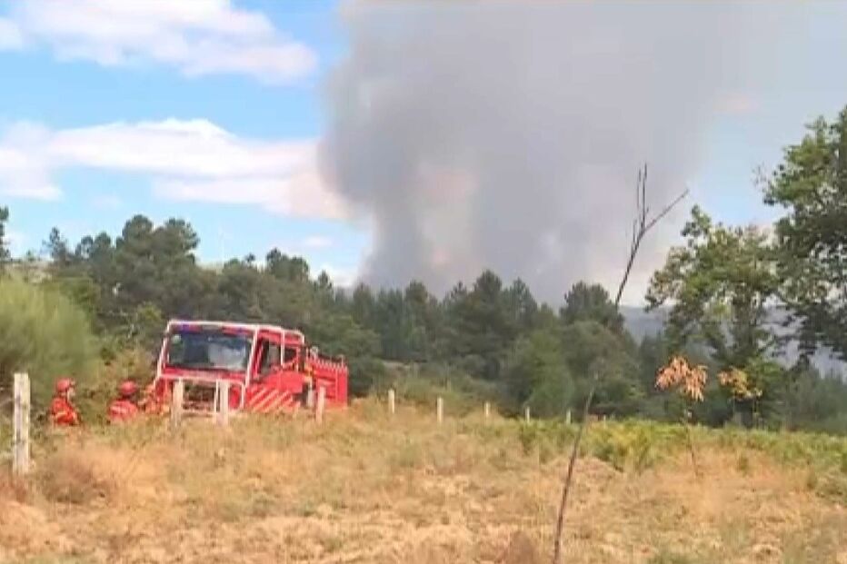 fogo, incêndio, vila pouca do aguiar